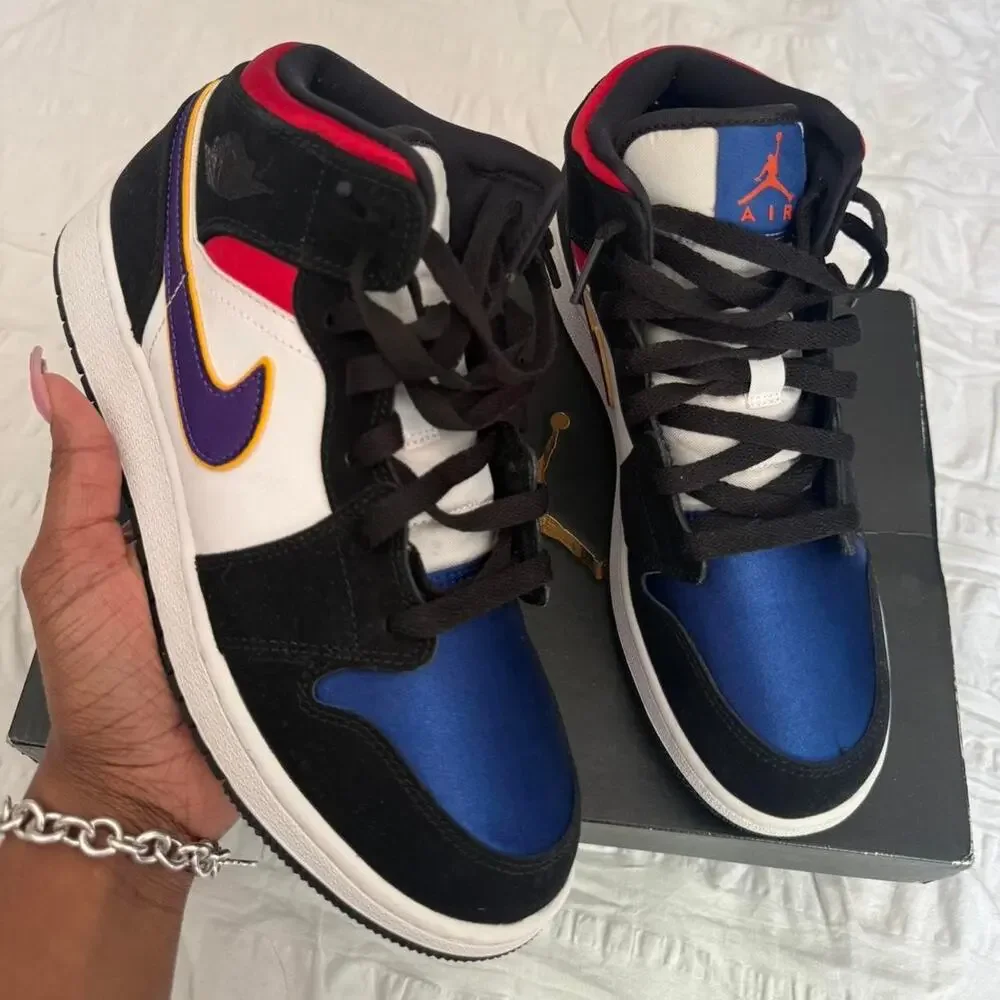 Jordan 1 Mid Lakers sneakers